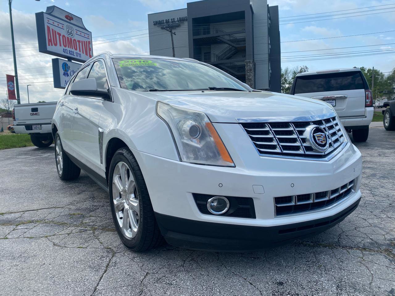Used 2016 Cadillac SRX Performance AWD/4WD image 2