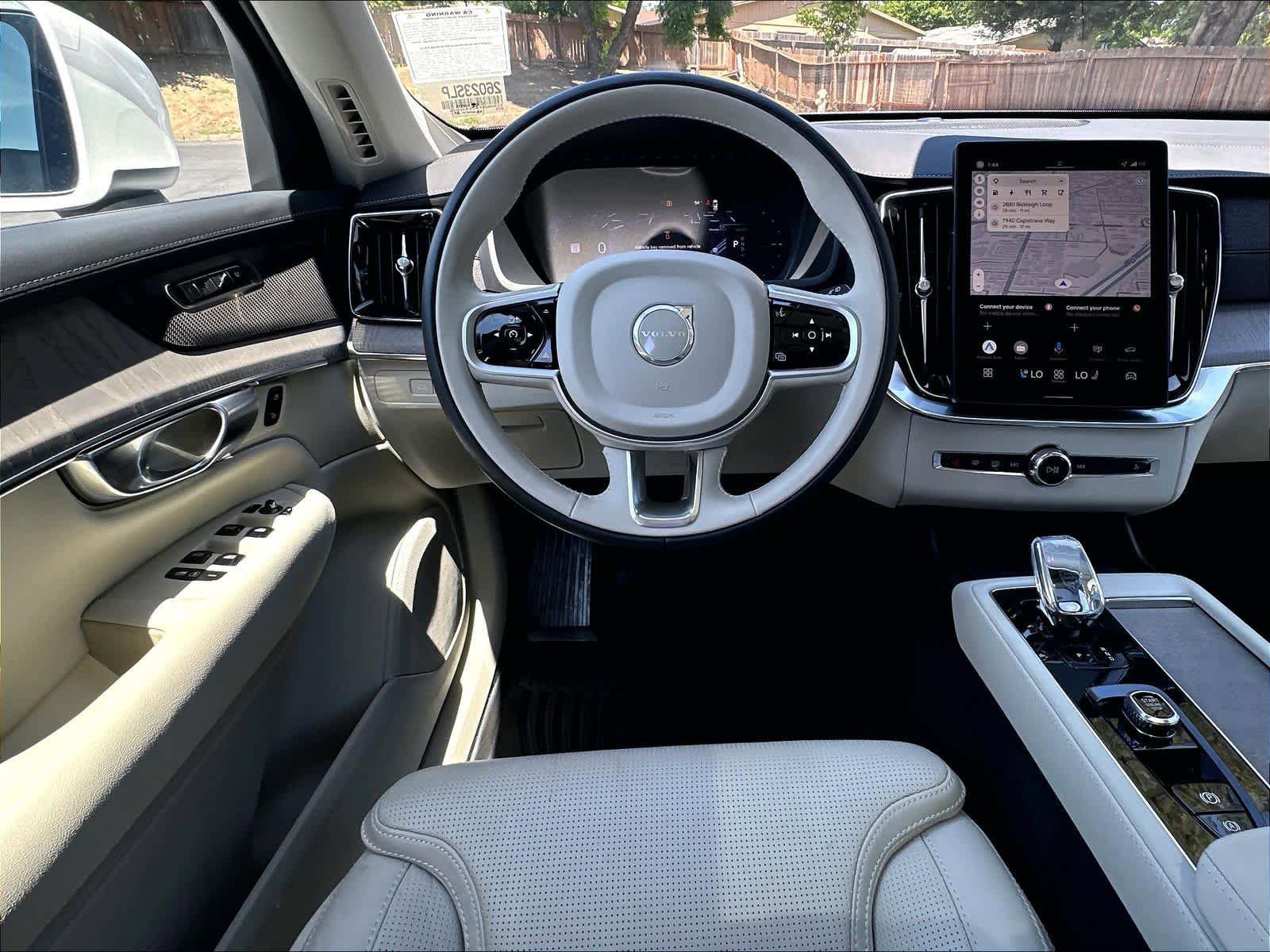 Used 2026 Volvo XC90 T8 Ultra w/ Protection Package Premier AWD/4WD image 8