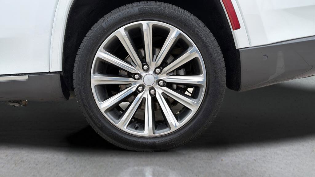 Used 2022 Jeep Grand Wagoneer Series II w/ Convenience Group III image 32