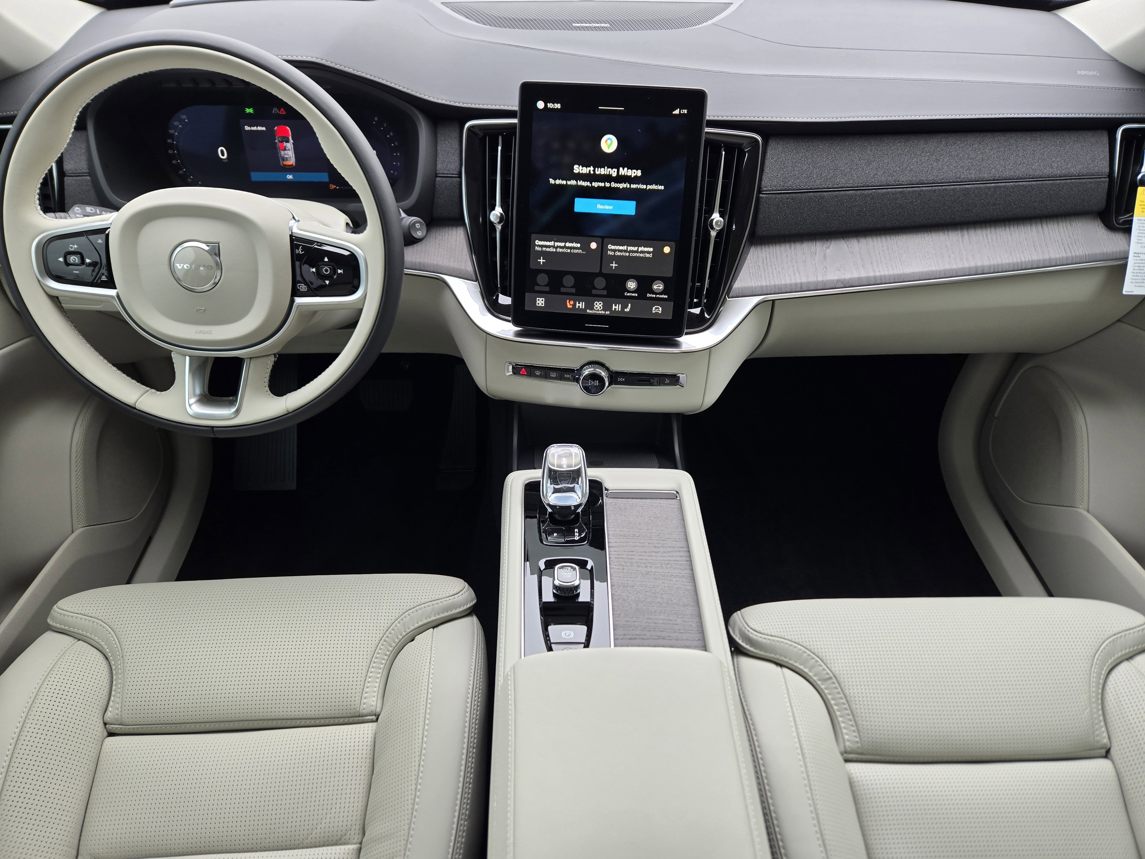 New 2026 Volvo XC90 B6 Ultra w/ Protection Package image 27