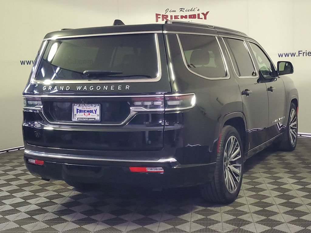 Used 2025 Jeep Grand Wagoneer 4WD image 3