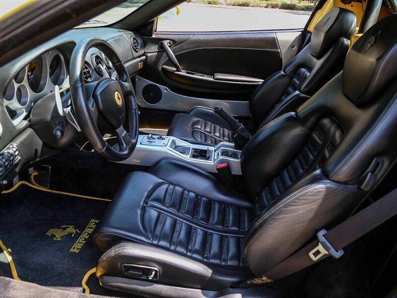 Used 2001 Ferrari 360 Spider RWD image 32