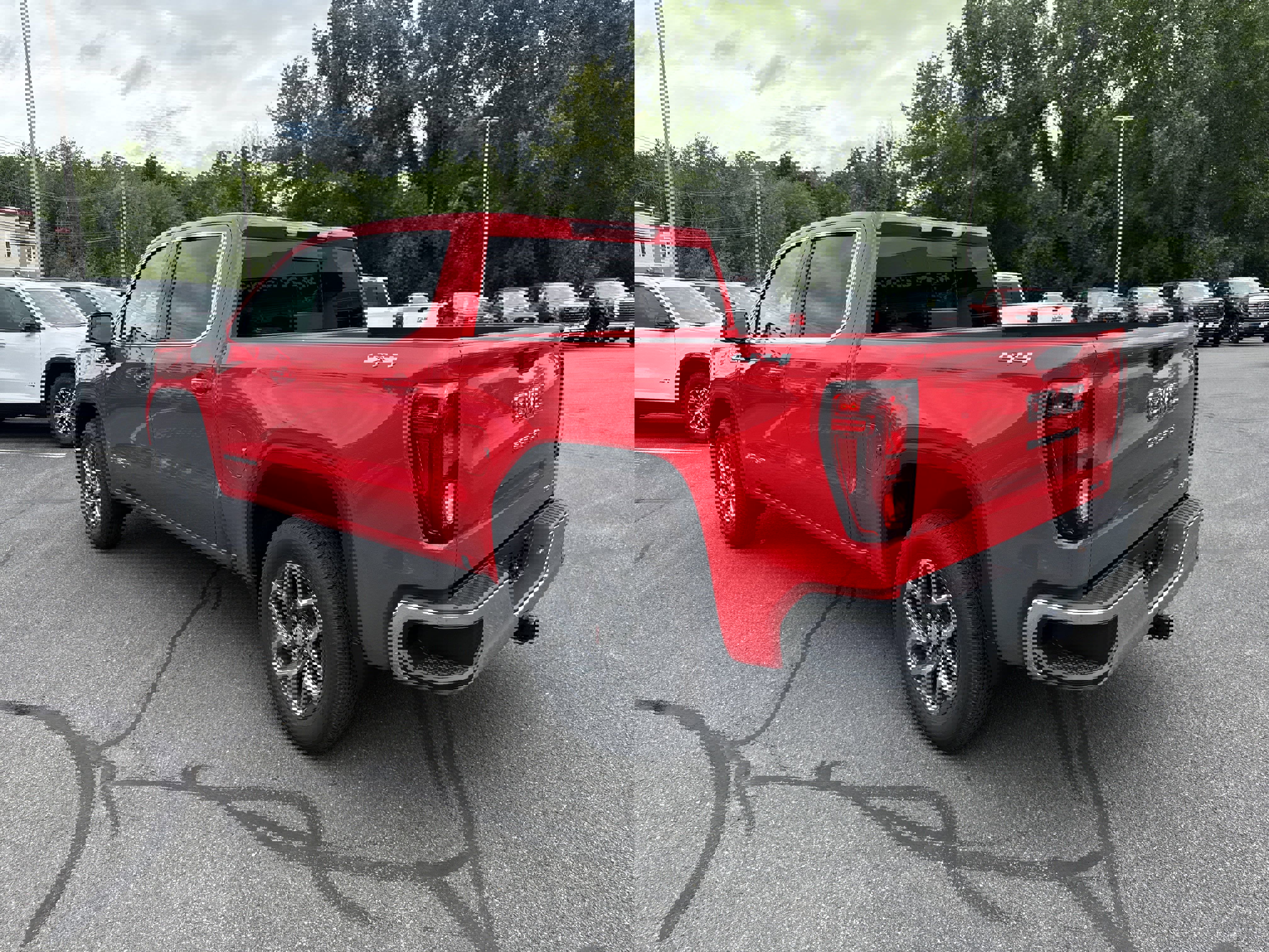 New 2025 GMC Sierra 1500 SLE w/ Preferred Package image 3