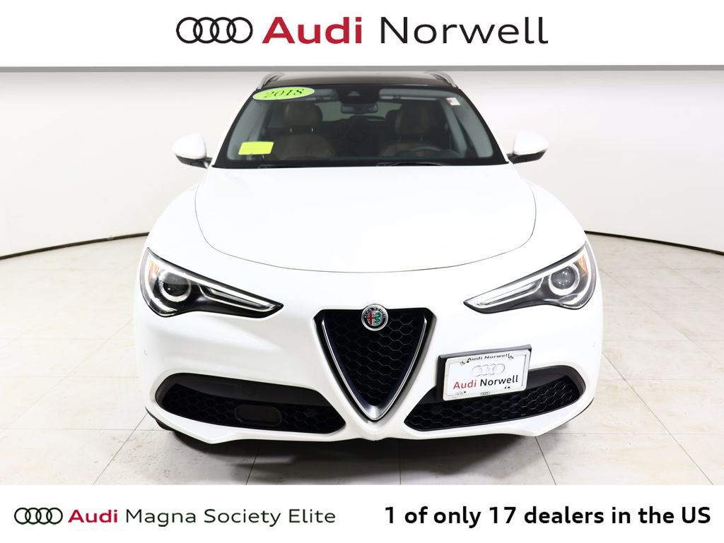 Used 2018 Alfa Romeo Stelvio Ti image 9