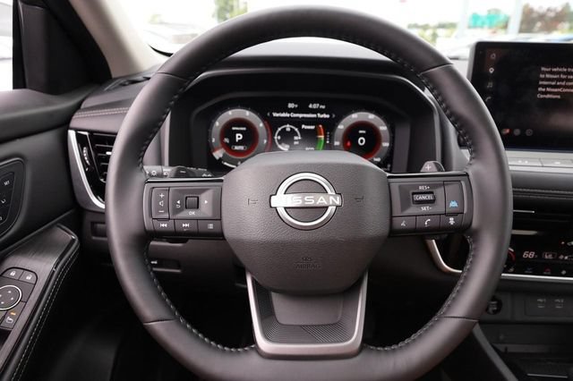 Certified 2025 Nissan Rogue SL w/ SL Premium Package AWD/4WD image 12