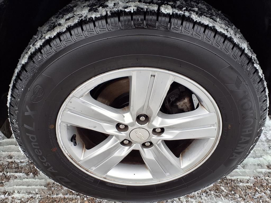 Used 2021 Chevrolet Trax LS w/ Tint and Cruise Package image 9