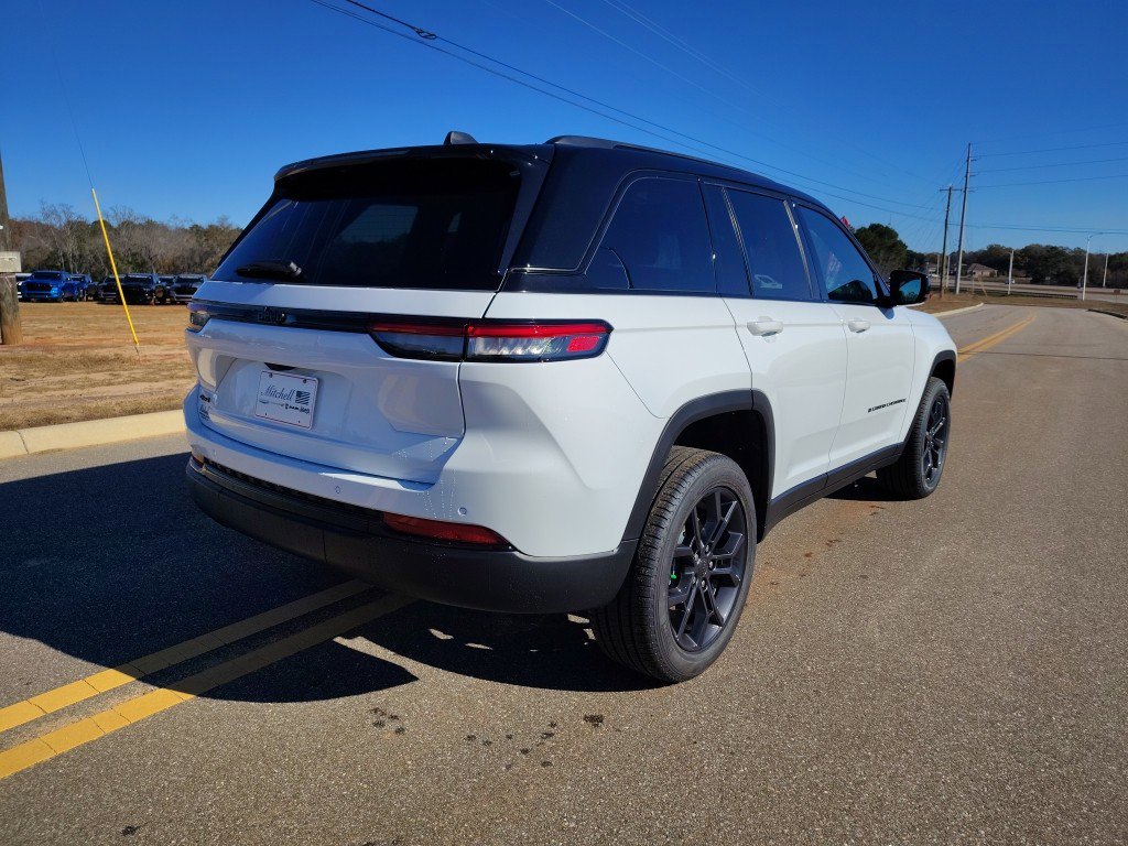 New 2025 Jeep Grand Cherokee Limited AWD/4WD image 11