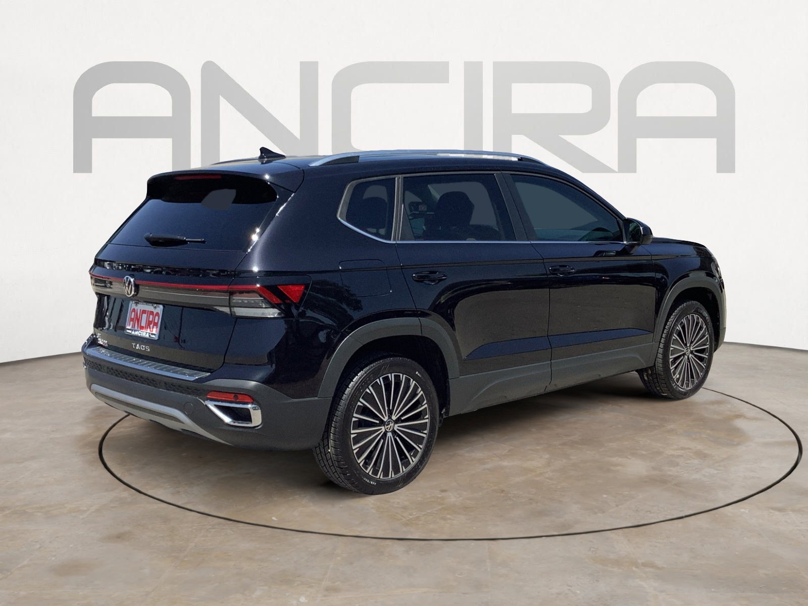 New 2026 Volkswagen Taos SE image 8