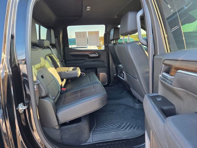 Used 2025 Chevrolet Silverado 1500 High Country w/ Midnight Edition image 17
