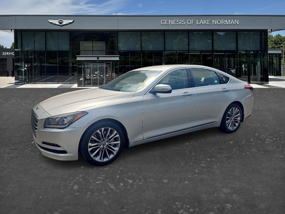 Used 2015 Hyundai Genesis 3.8 RWD image 1