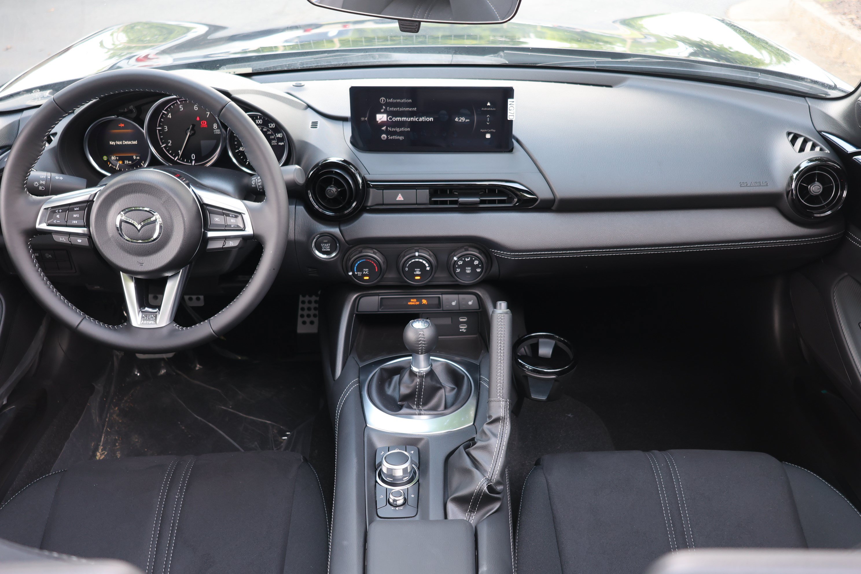 New 2026 MAZDA MX-5 Miata Club w/ Interior Package RWD image 7