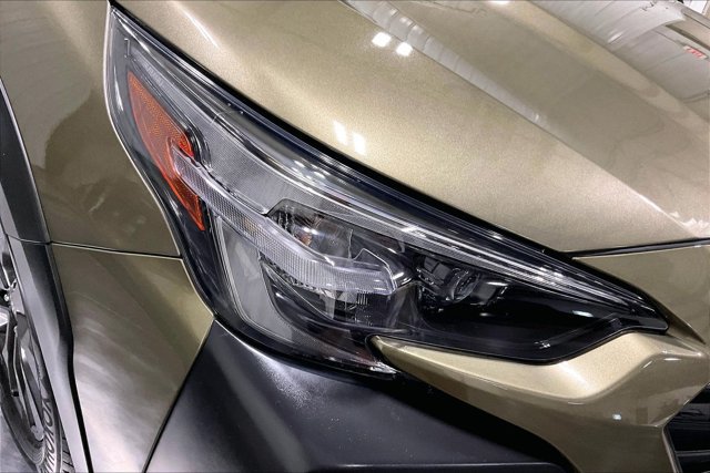 Used 2025 Subaru Outback Onyx Edition AWD/4WD image 28