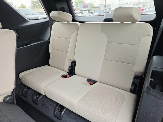 Certified 2022 Chevrolet Traverse LS AWD/4WD image 10
