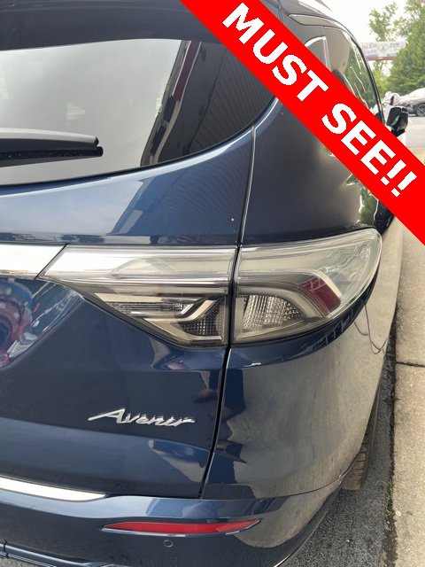 Used 2022 Buick Enclave Avenir w/ Avenir Technology Package image 6