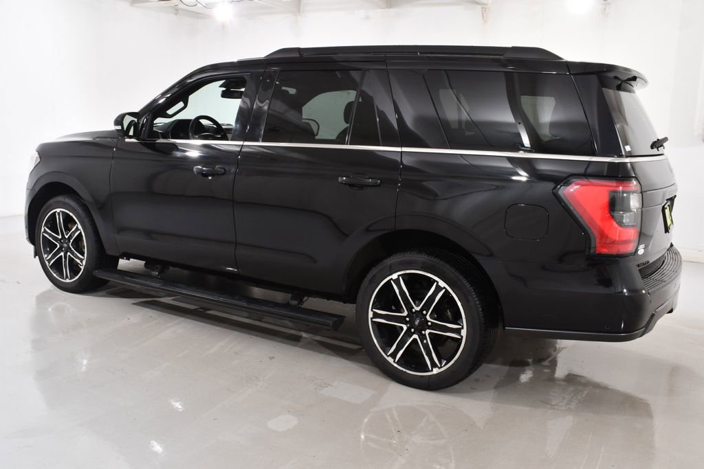 Used 2019 Ford Expedition Limited w/ Equipment Group 303A AWD/4WD image 15