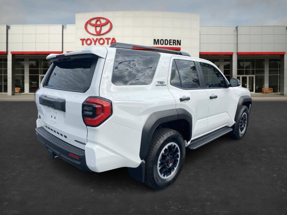 Certified 2025 Toyota 4Runner TRD Off-Road image 5