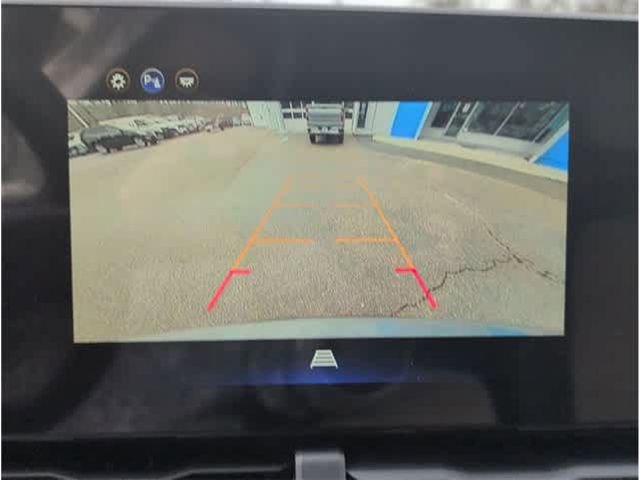 New 2026 Chevrolet Equinox ACTIV w/ LPO, Floor Liner Package AWD/4WD image 15