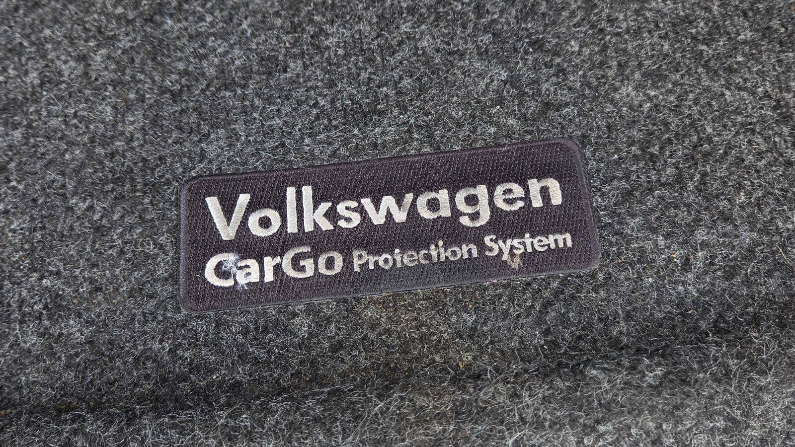 Used 2023 Volkswagen Tiguan SE R-Line FWD image 64