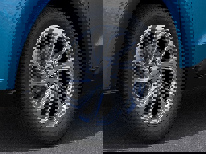 New 2027 Chevrolet Bolt LT w/ Comfort Package FWD image 9