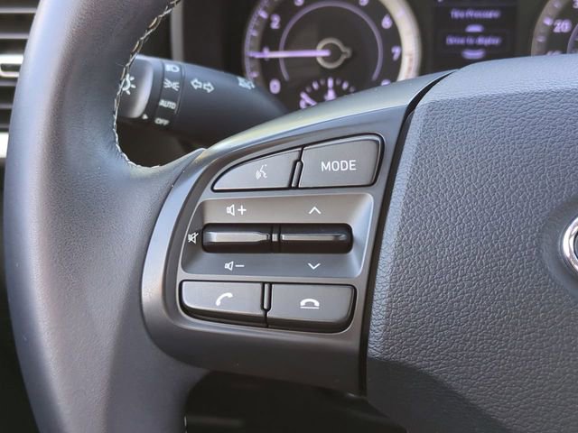 Certified 2022 Hyundai Venue Limited image 23