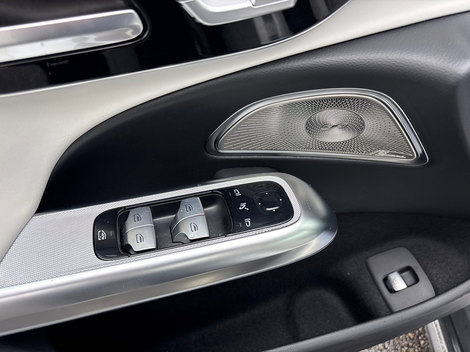 Used 2026 Mercedes-Benz E 450 4MATIC All-Terrain Wagon image 13