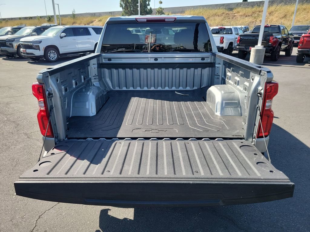 Used 2023 Chevrolet Silverado 1500 RST w/ Z71 Off-Road Package AWD/4WD image 22