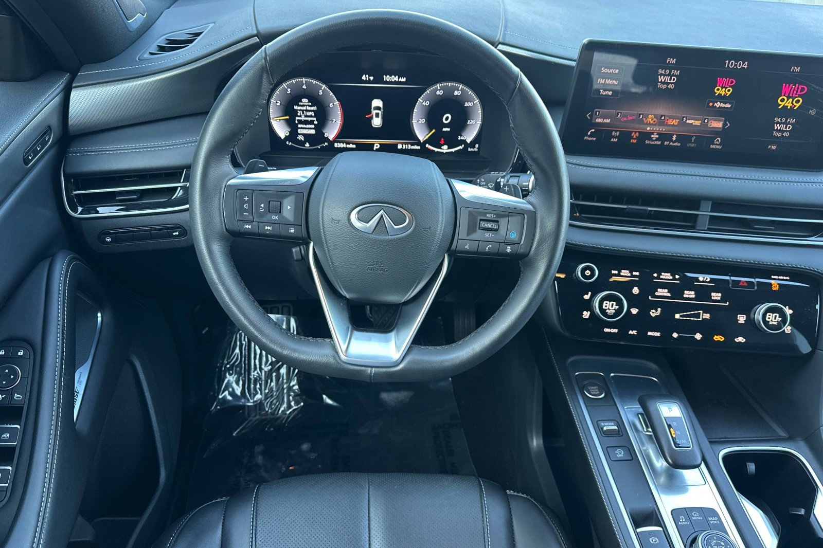 Certified 2025 INFINITI QX60 Luxe w/ Black Edition image 17