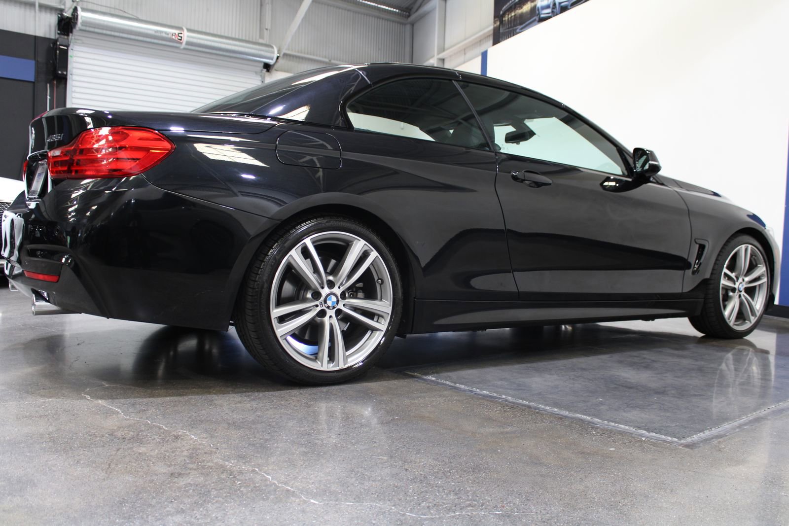 Used 2015 BMW 435i Convertible RWD image 11