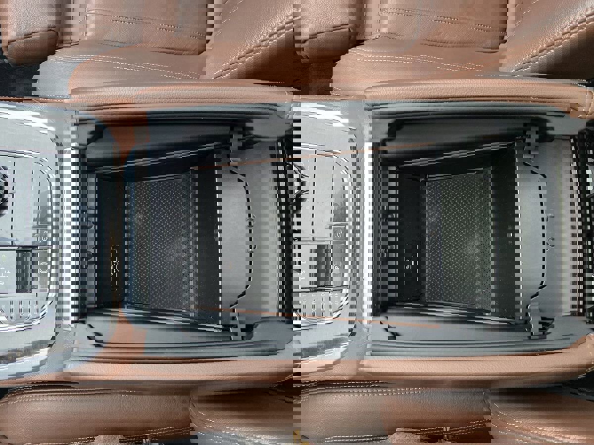 Used 2020 BMW X5 M50i w/ Premium Package image 27