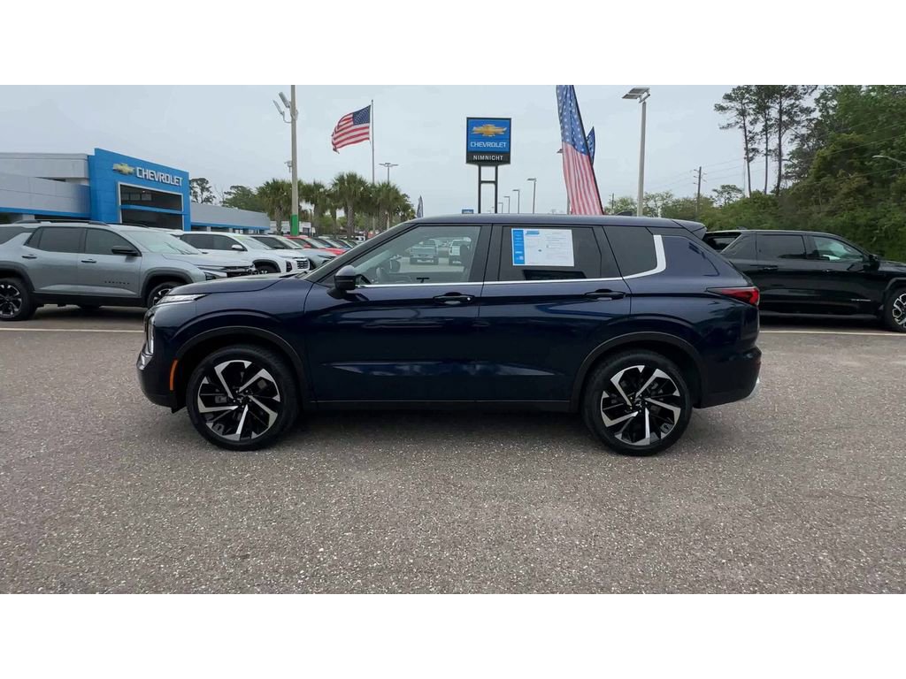 Used 2024 Mitsubishi Outlander SE AWD/4WD image 5