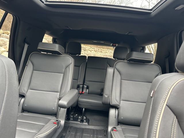 Used 2023 Chevrolet Tahoe Premier w/ Premium Package image 31