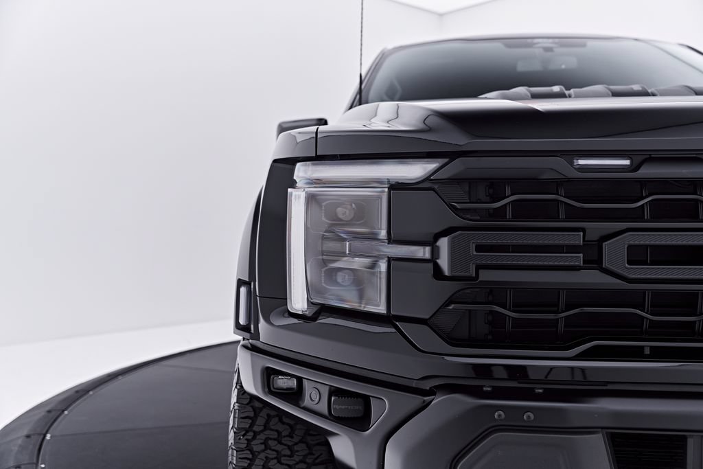 Used 2026 Ford F150 Raptor w/ Equipment Group 803A Raptor R AWD/4WD image 28