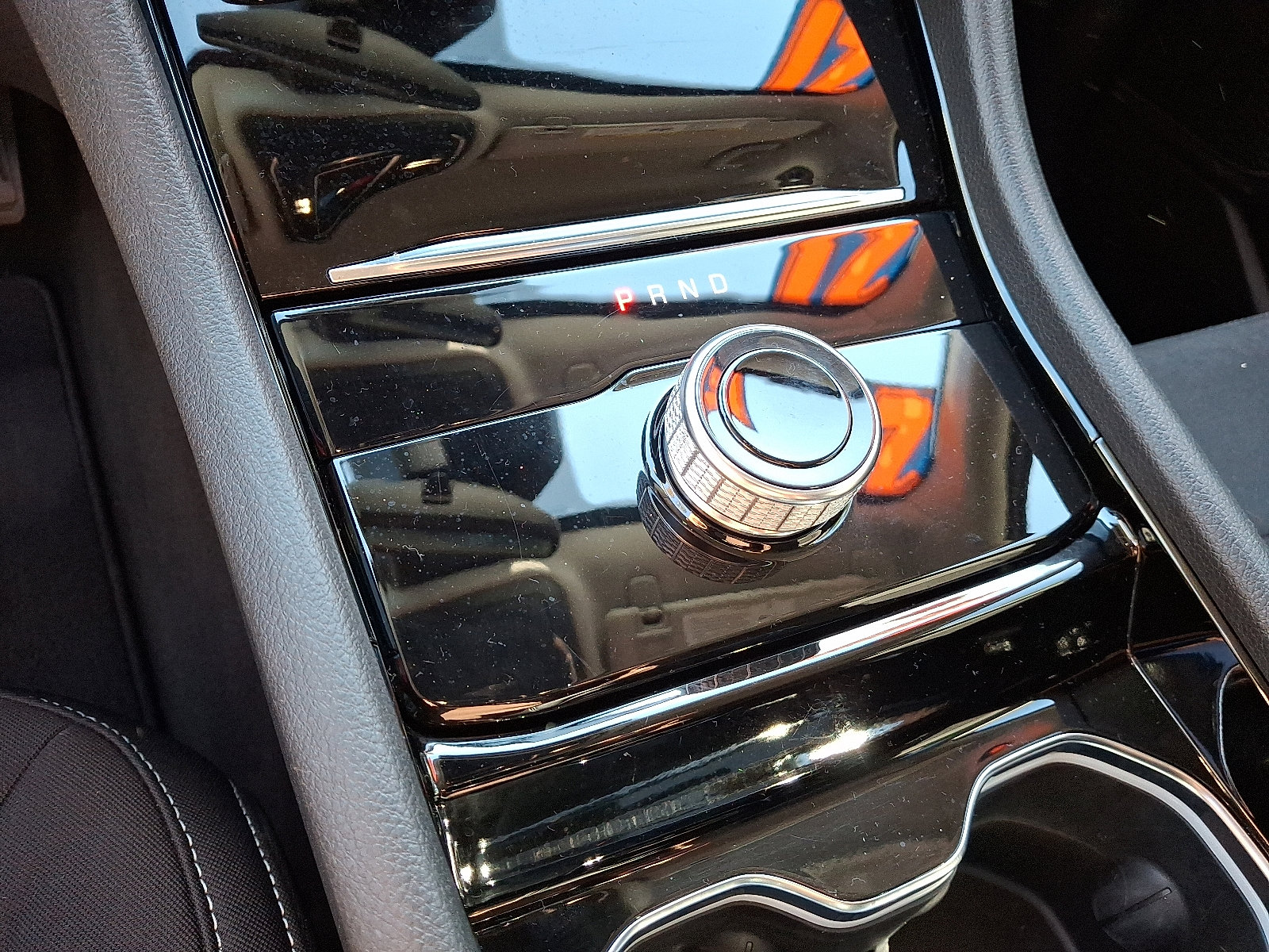 Certified 2021 Jeep Grand Cherokee L Laredo w/ Luxury Tech Group I image 15