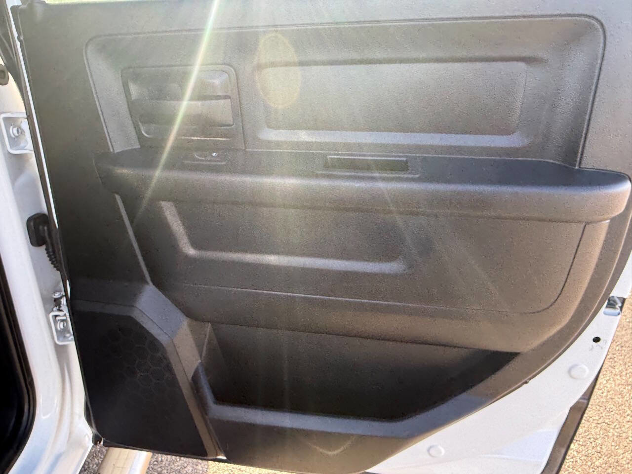 Used 2018 RAM 2500 Tradesman w/ Chrome Appearance Group image 30