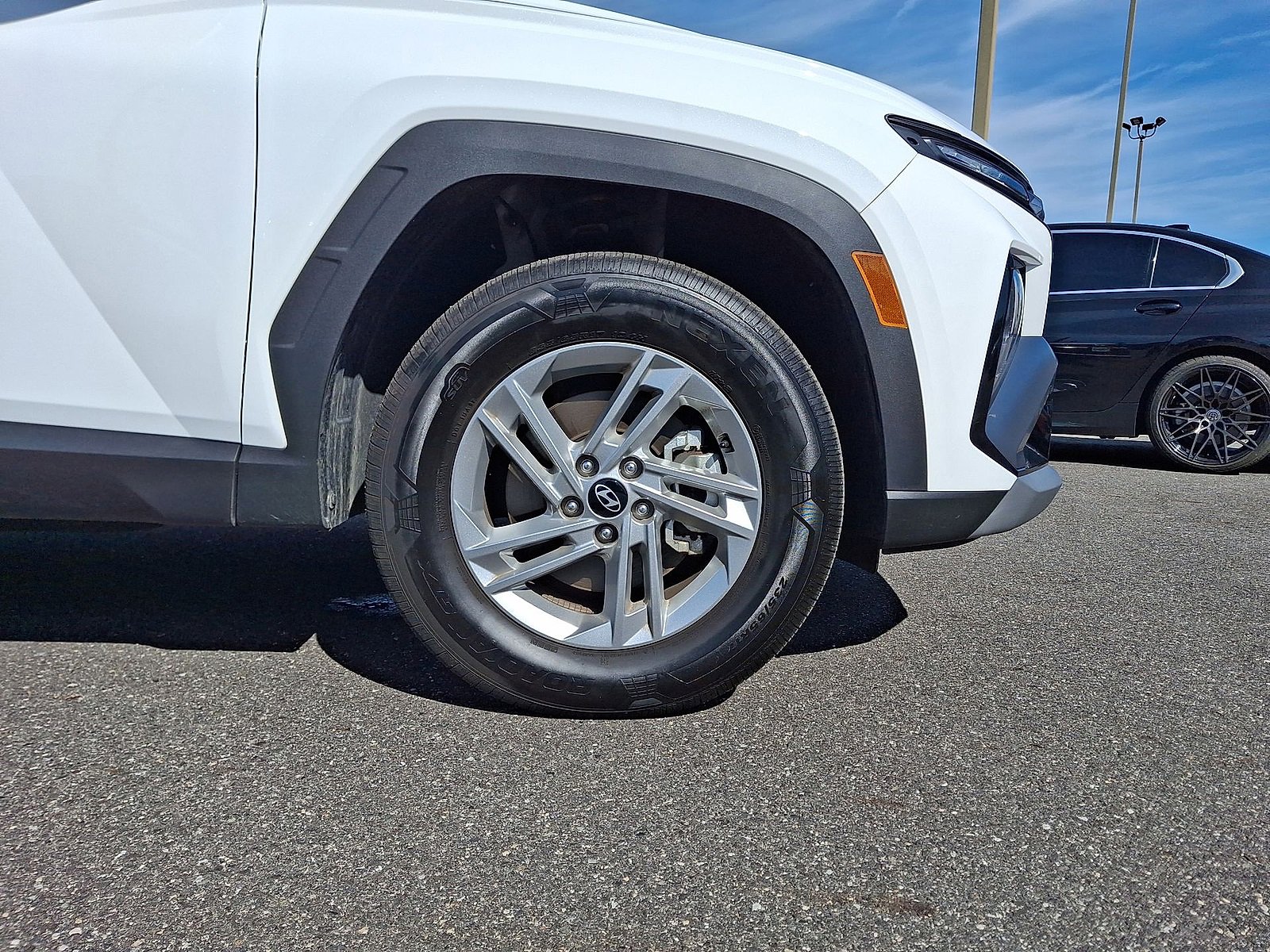 Used 2025 Hyundai Tucson SE image 32