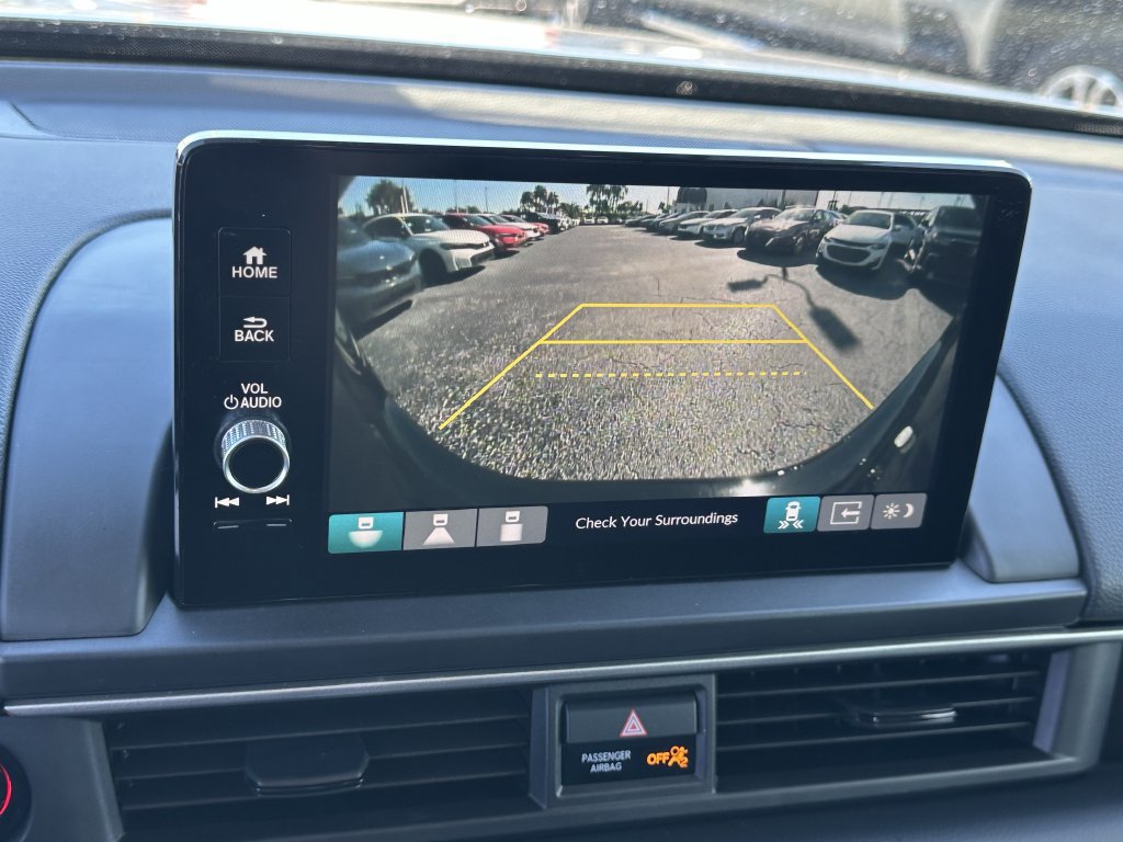 Used 2025 Honda Pilot Touring image 32