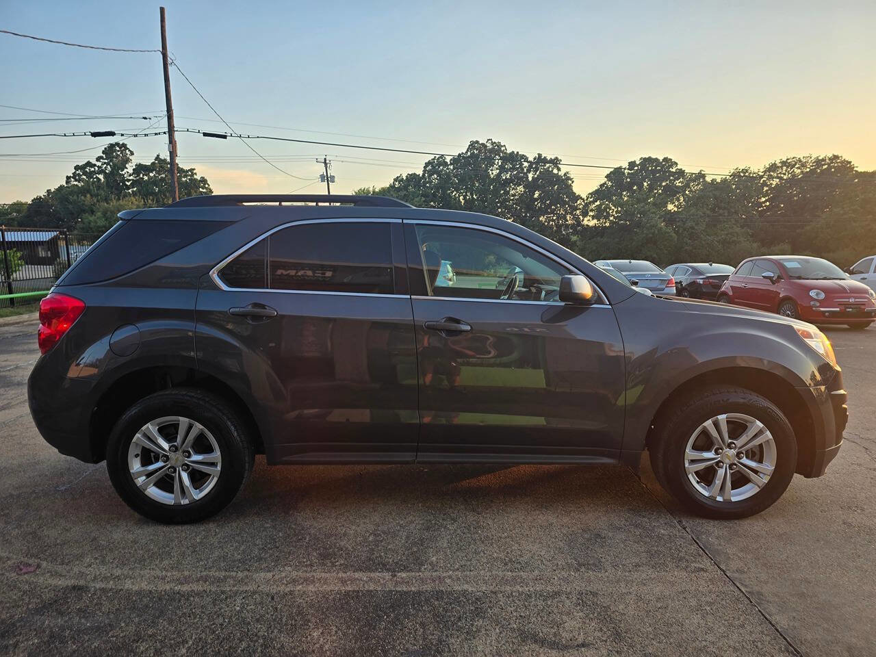 Used 2011 Chevrolet Equinox LT image 12