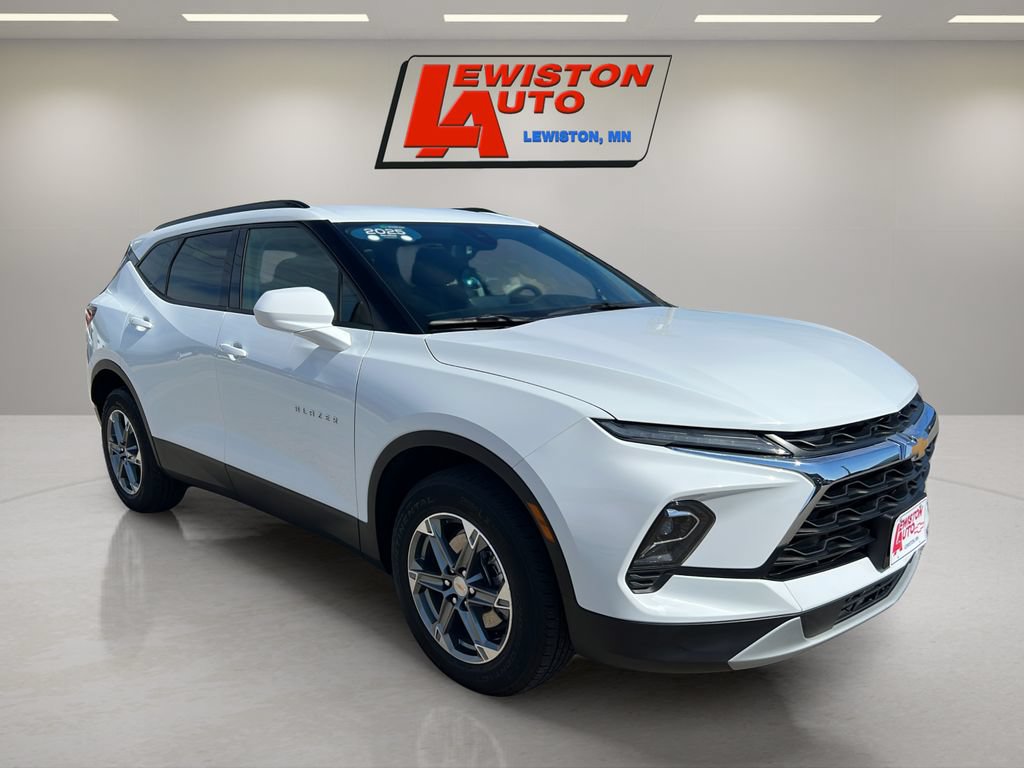 Certified 2025 Chevrolet Blazer LT w/ Convenience Package AWD/4WD image 14