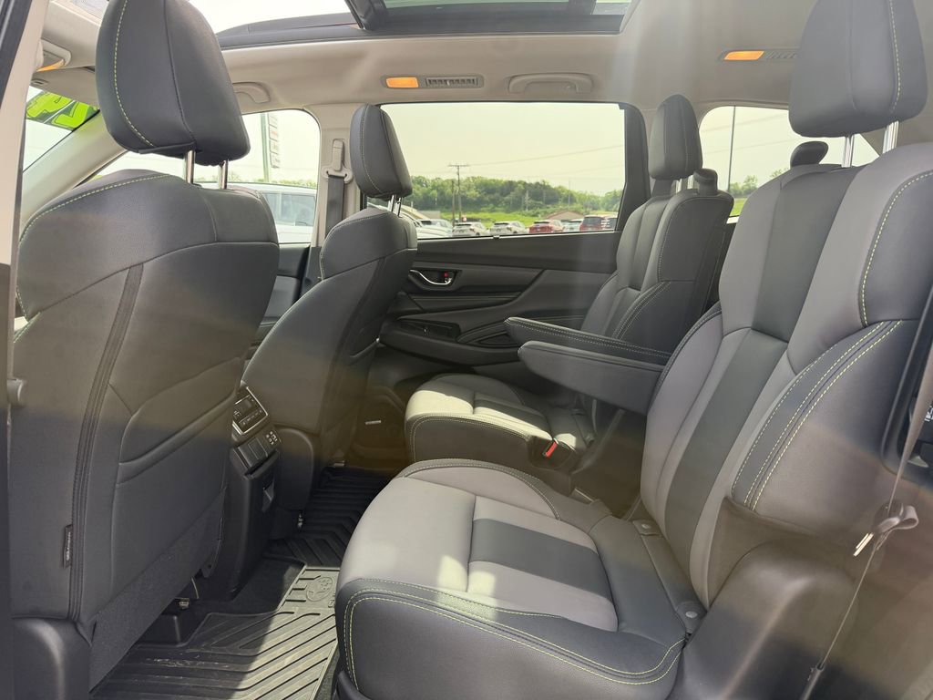 Used 2024 Subaru Ascent Onyx Edition Limited AWD/4WD image 34