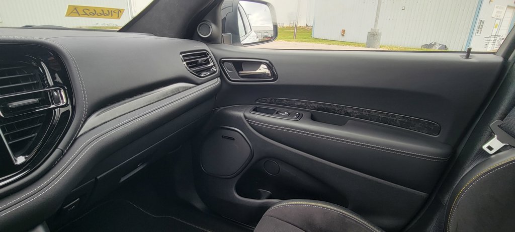 Used 2024 Dodge Durango SRT AWD/4WD image 28
