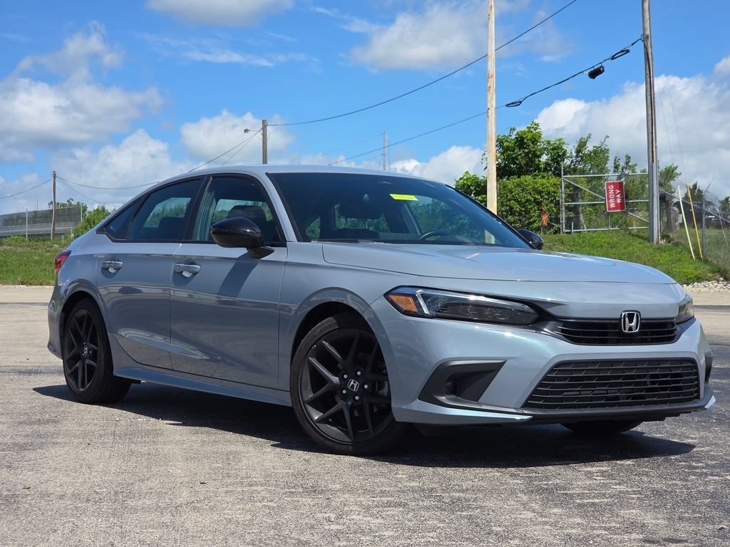 Used 2024 Honda Civic Sport image 2