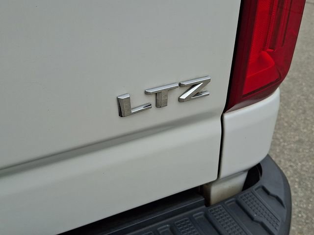 Used 2020 Chevrolet Silverado 2500 LTZ w/ LTZ Premium Package image 27