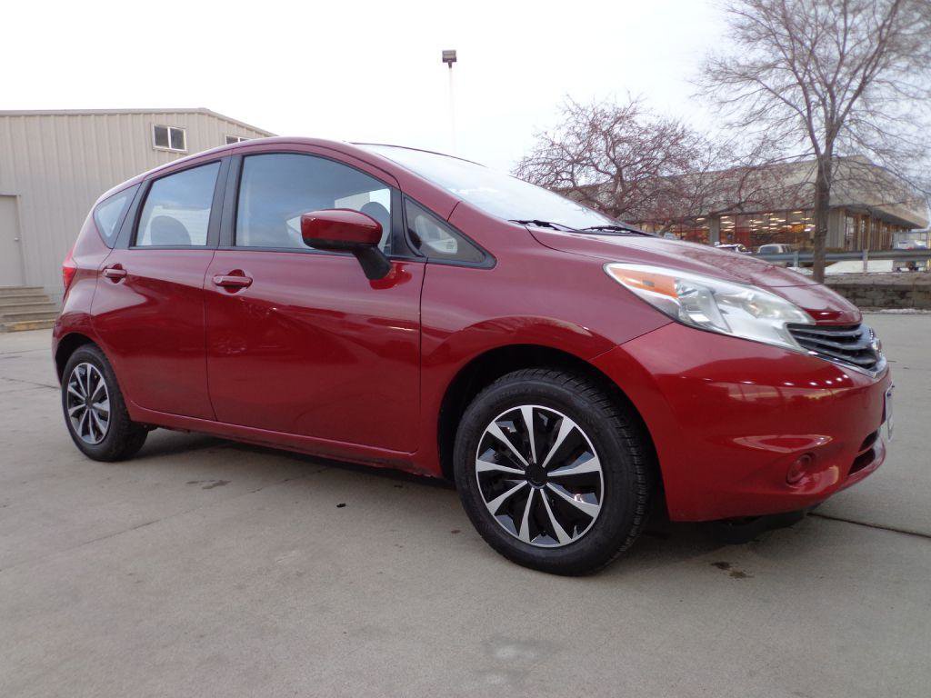 Used 2015 Nissan Versa Note SV image 3