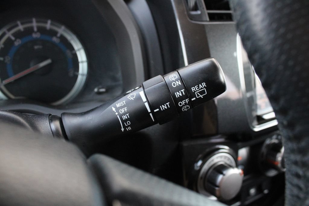 Used 2015 Toyota 4Runner TRD Pro AWD/4WD image 13