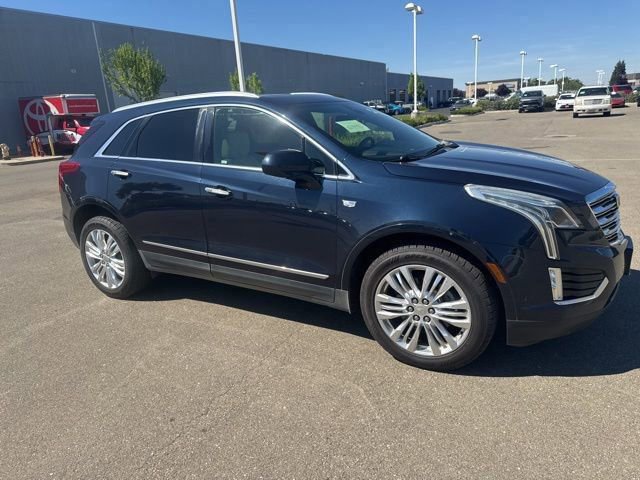 Used 2017 Cadillac XT5 Premium Luxury w/ Driver Assist Package image 6