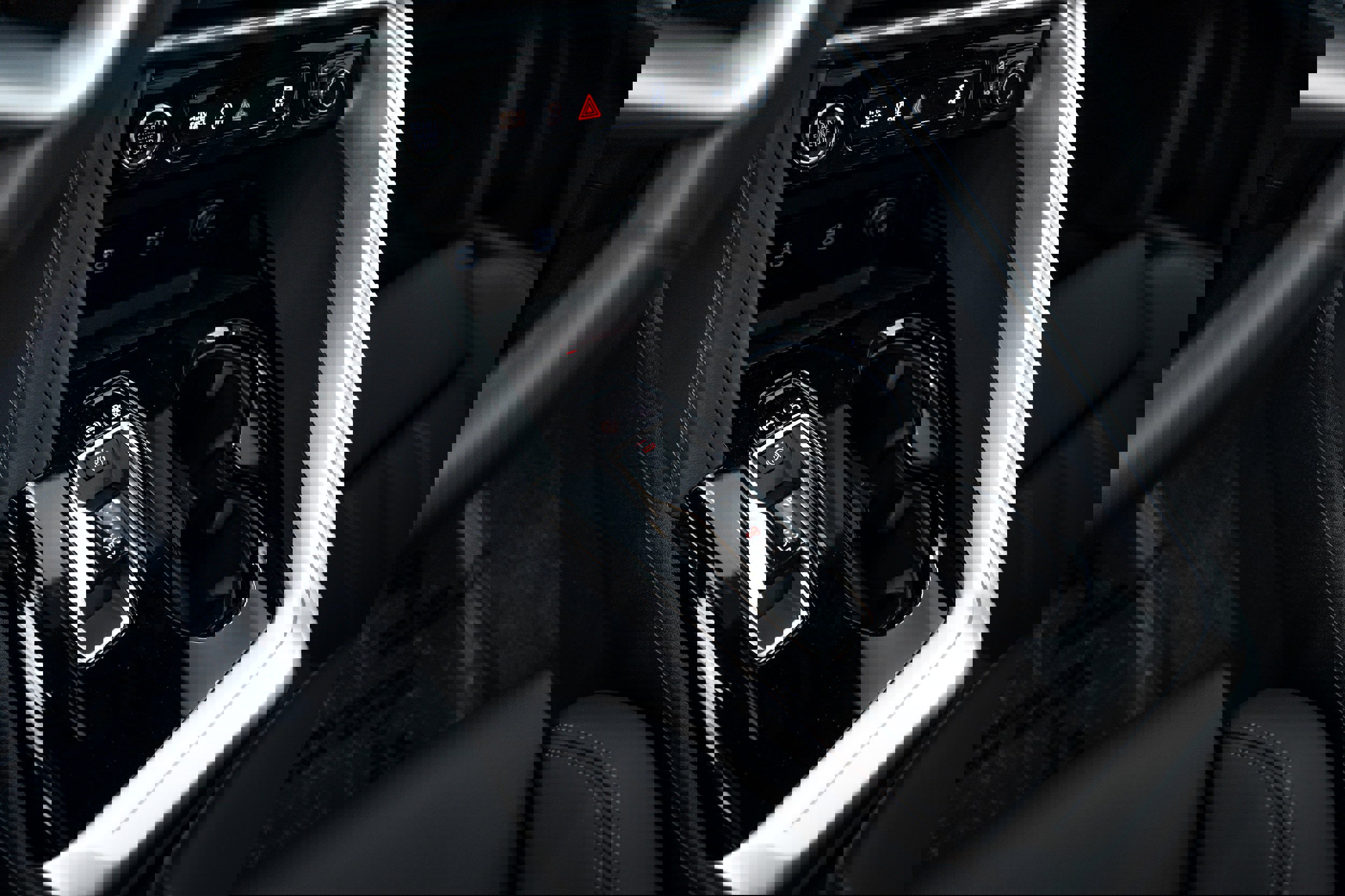 New 2025 Audi Q5 2.0T Premium Plus image 11