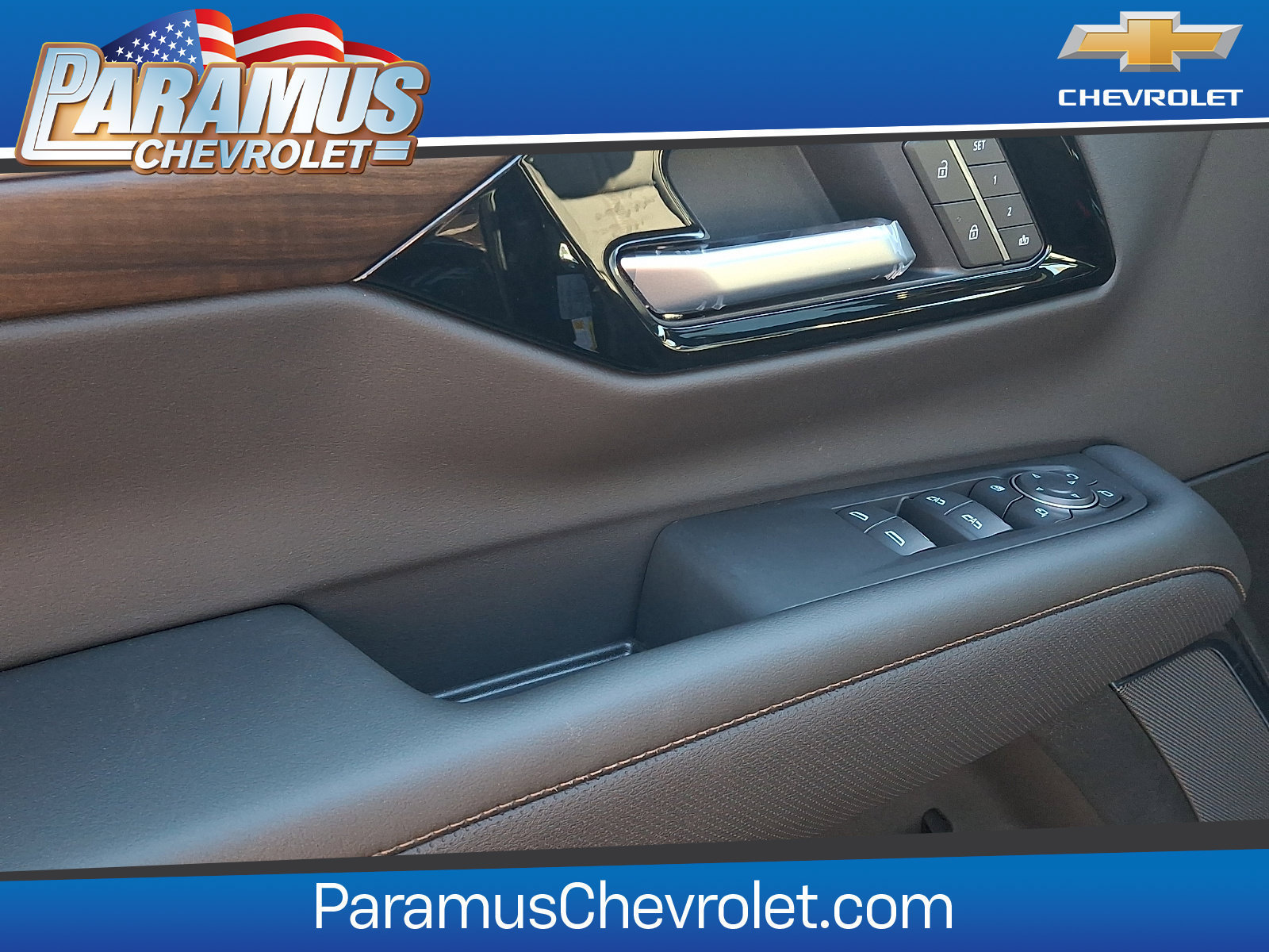 New 2026 Chevrolet Suburban High Country AWD/4WD image 8