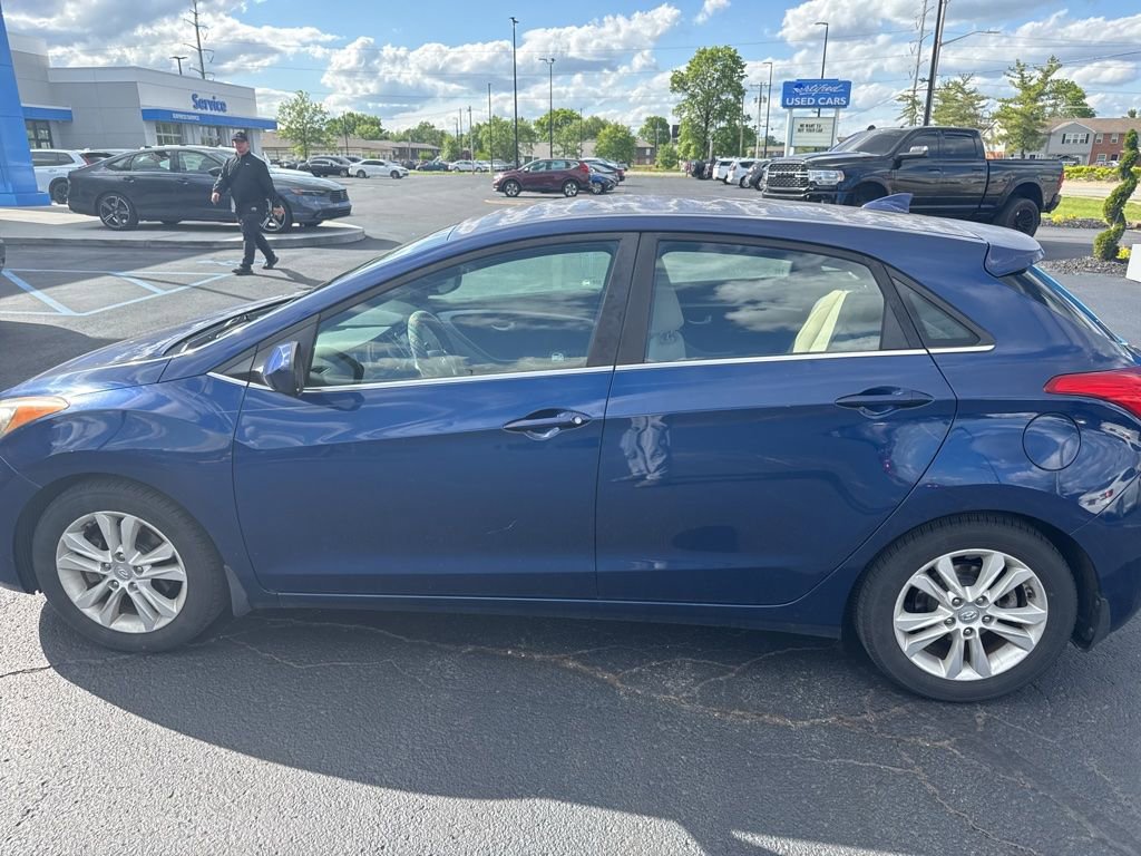 Used 2013 Hyundai Elantra GT FWD image 6