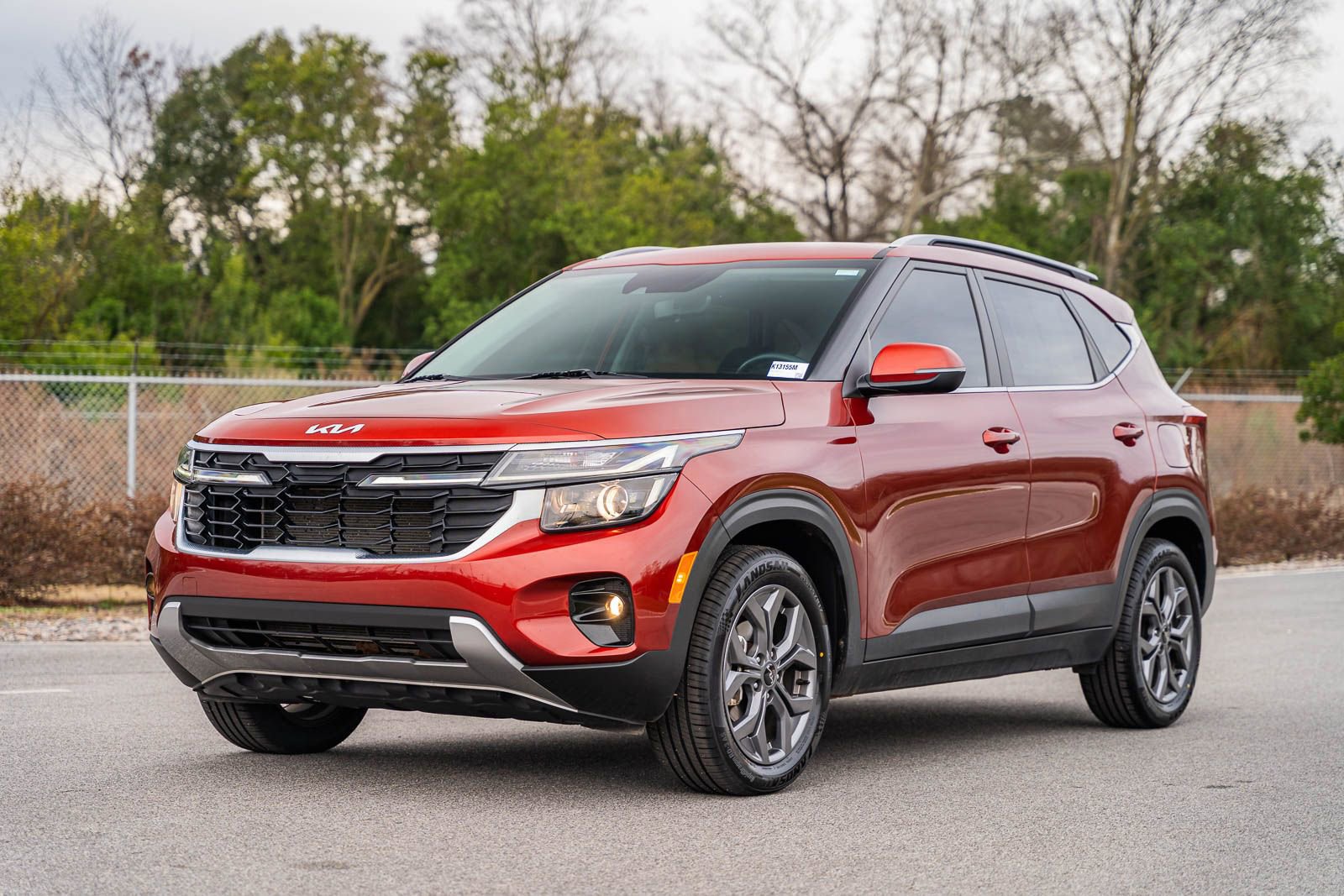 Used 2024 Kia Seltos S image 3