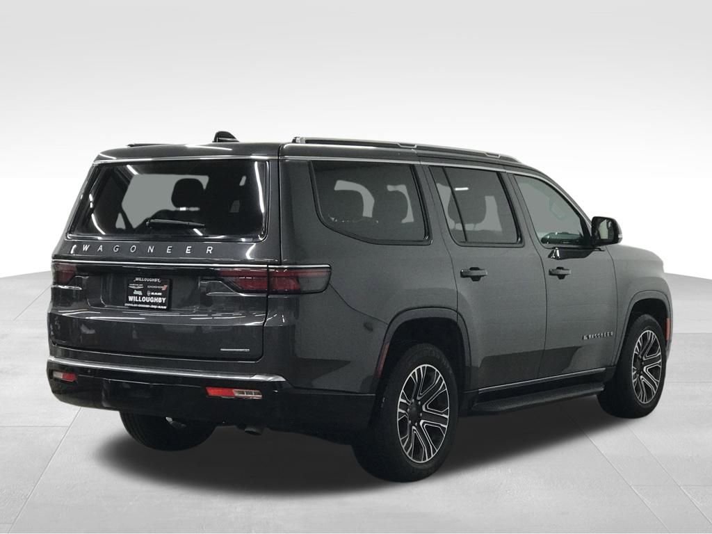 Used 2024 Jeep Wagoneer Series II image 8